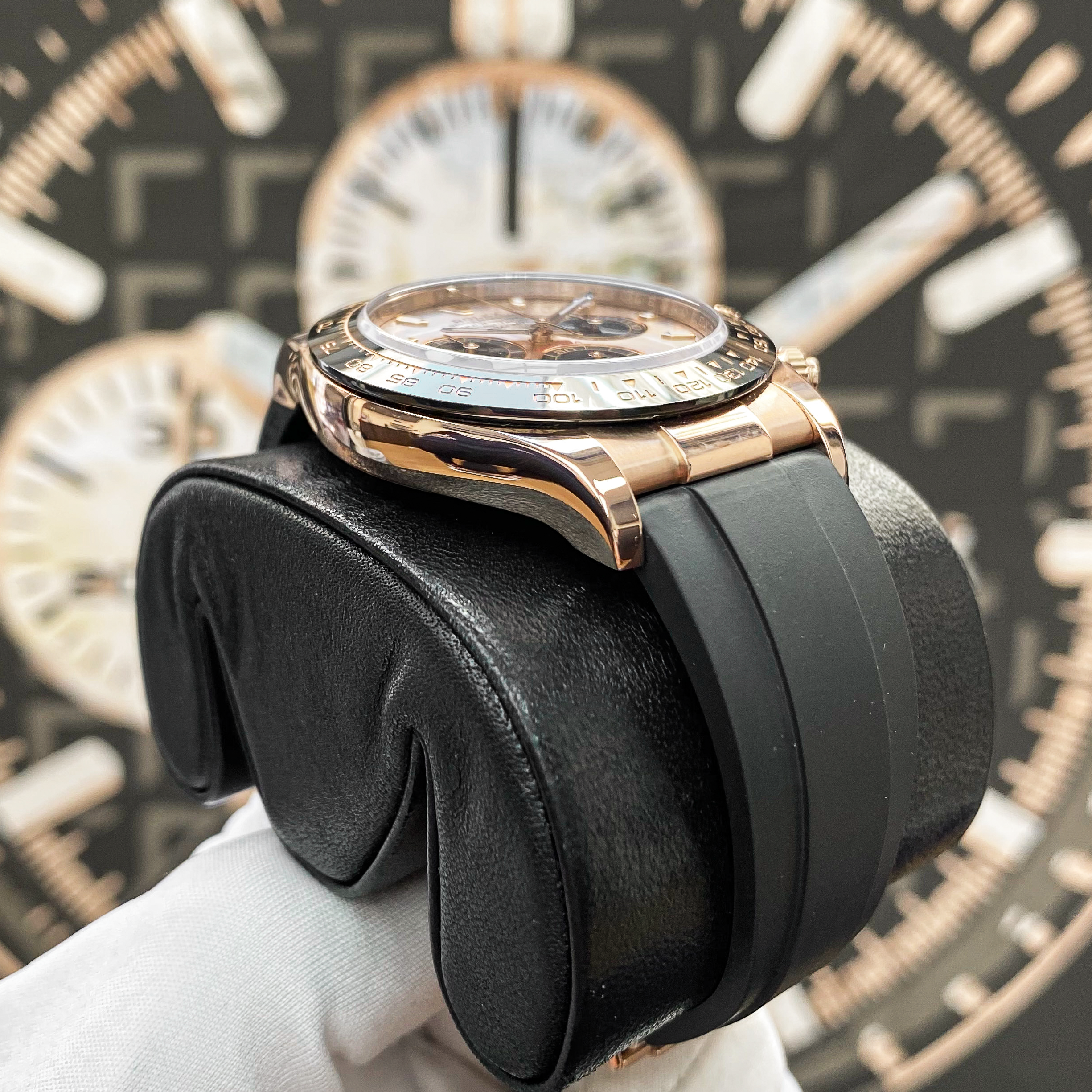 Rolex Daytona 40mm Oyster Flex 116515LN PBK Pink Dial Pre-Owned