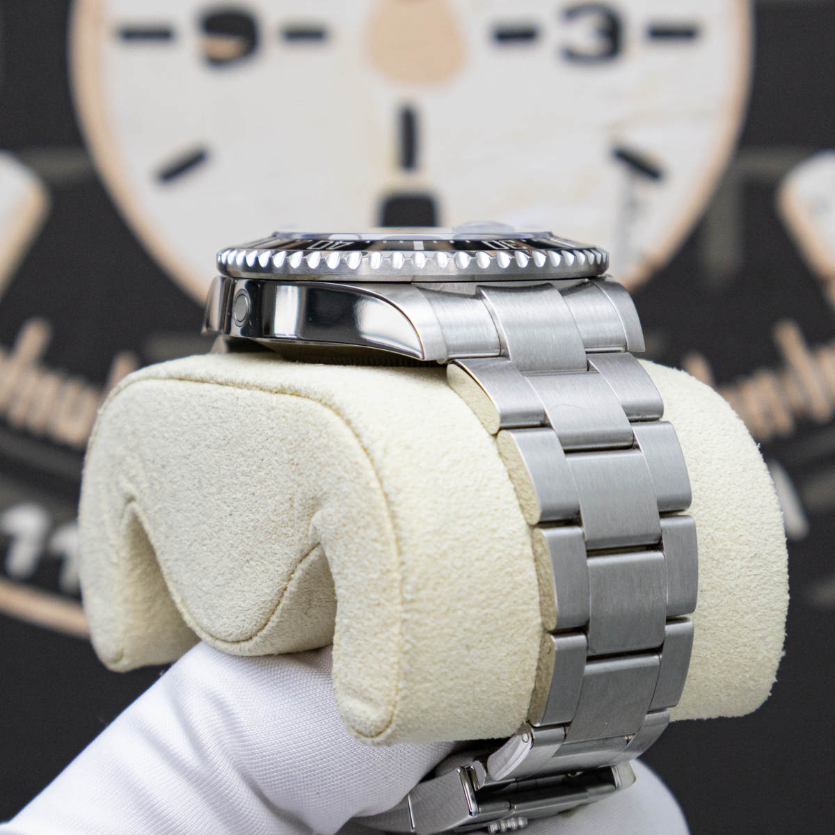Rolex Sea-Dweller 126600 43mm Black Dial Pre-Owned