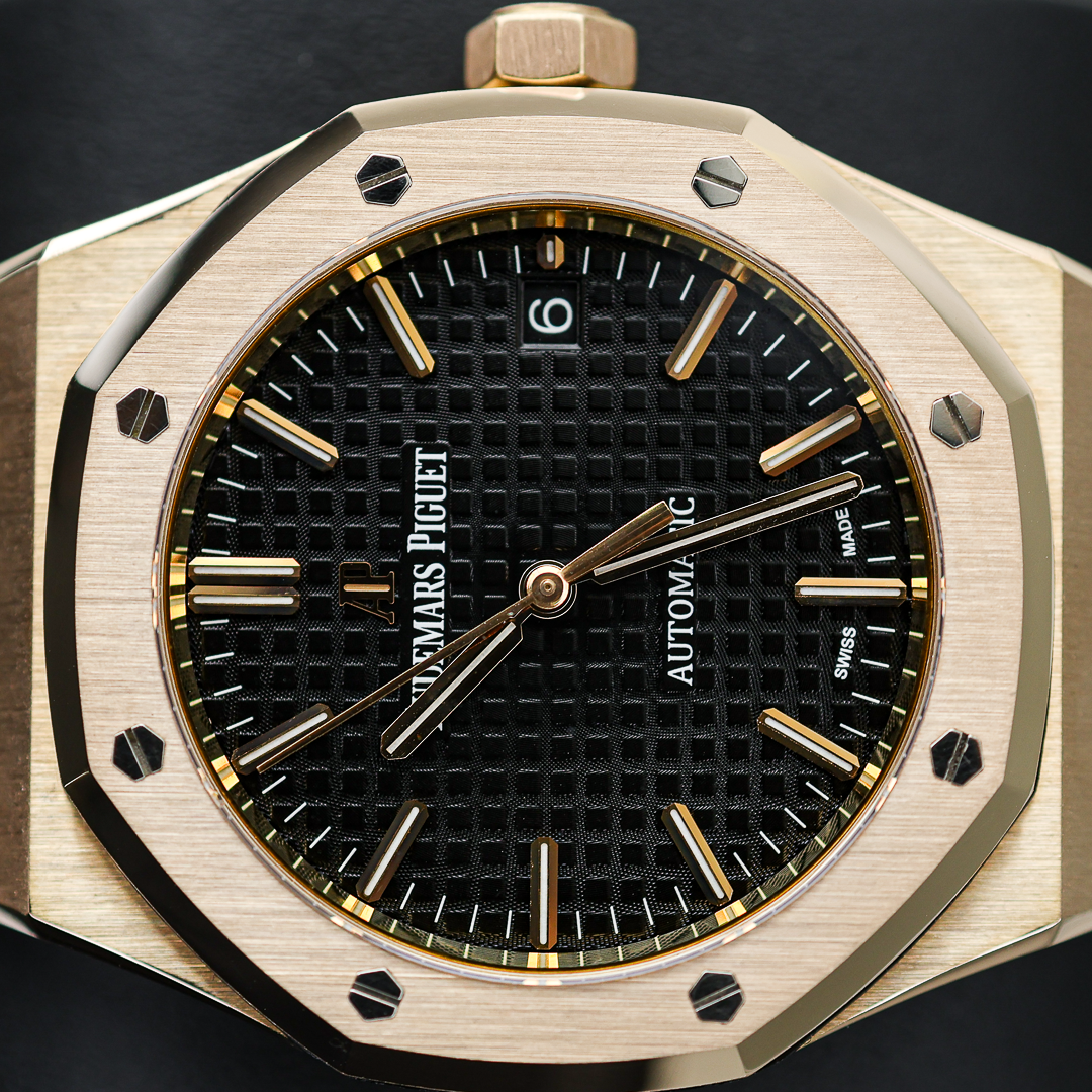 Audemars Piguet Royal Oak Self-Winding 15450OR 37mm Black Dial Pre-Owned