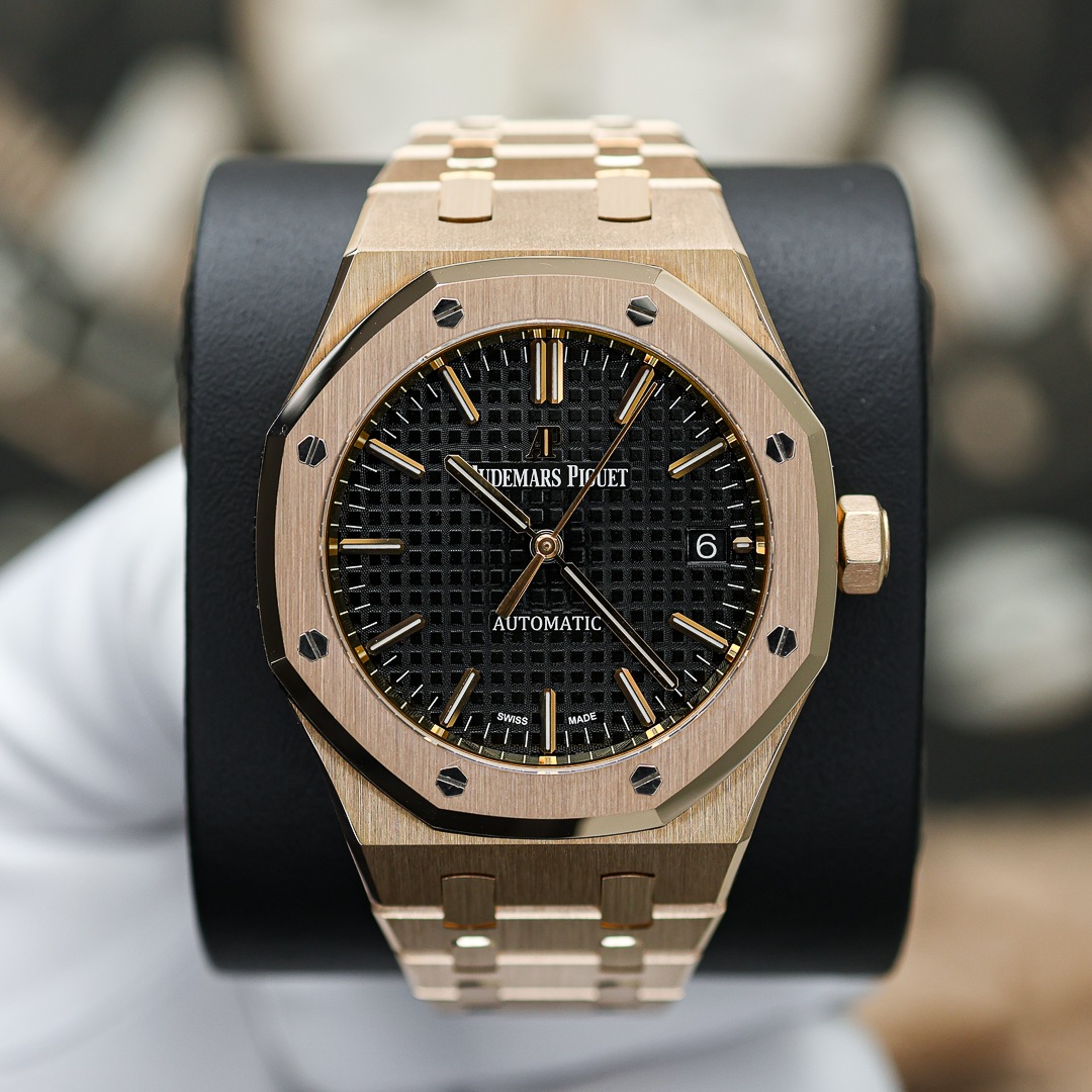 Audemars Piguet Royal Oak Self-Winding 15450OR 37mm Black Dial Pre-Owned