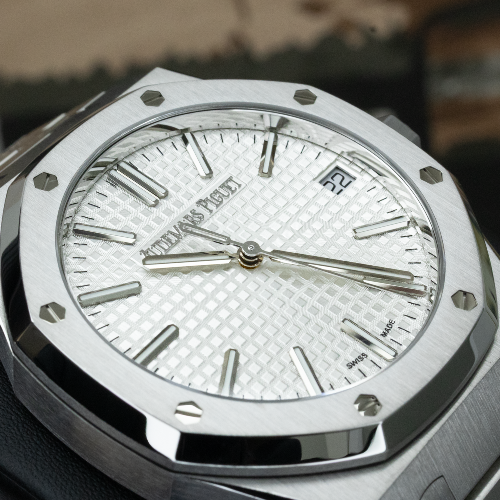 Audemars Piguet 2025 Royal Oak Self-Winding 41mm 15510ST Silver Dial