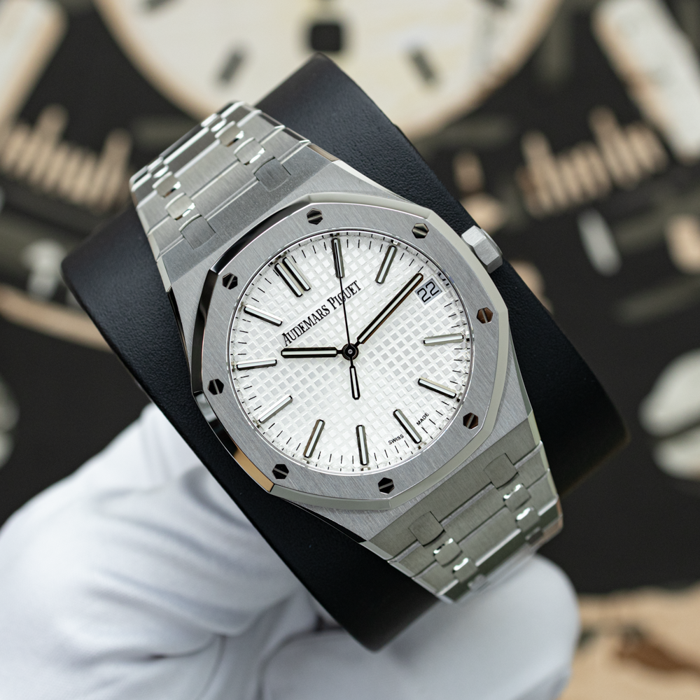Audemars Piguet 2025 Royal Oak Self-Winding 41mm 15510ST Silver Dial