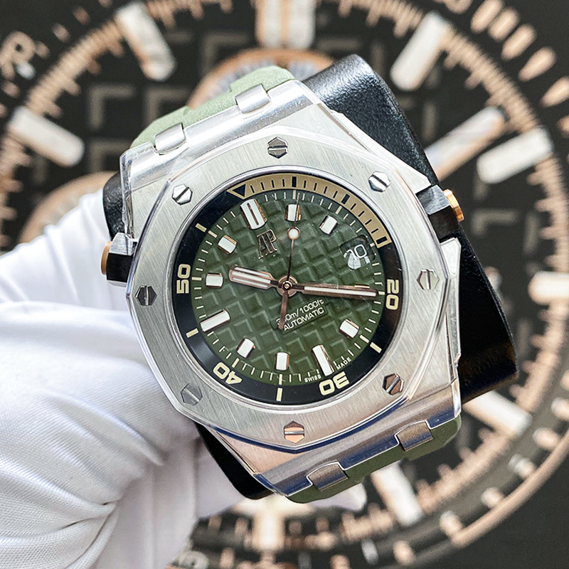 Audemars Piguet Royal Oak Offshore Diver 42mm 15720ST Green Dial