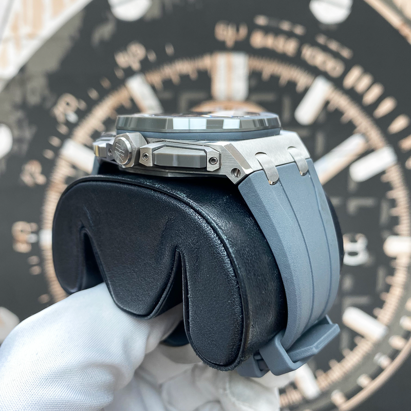 Audemars Piguet Royal Oak Offshore Chronograph 26420IO 43mm Grey Dial