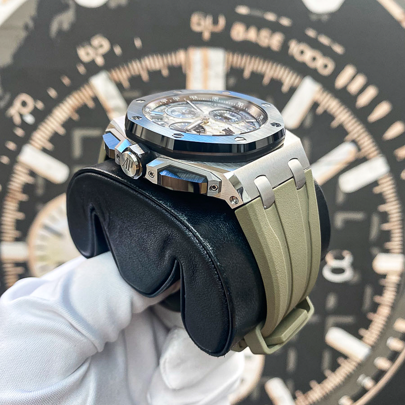 Audemars Piguet Royal Oak Offshore Chronograph 26420SO 43mm Taupe Dial