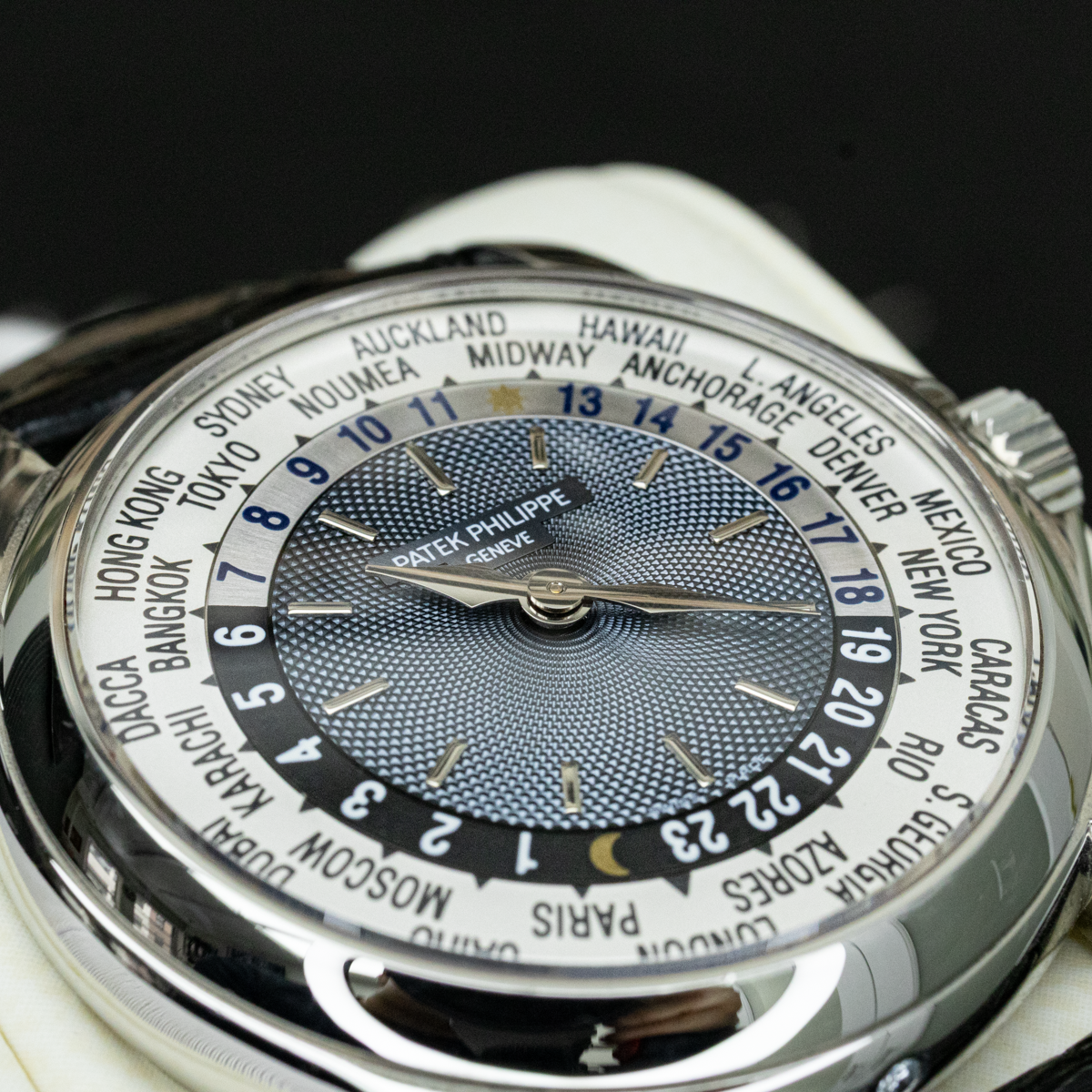 Patek Philippe Complications World Time 5110P 37mm Blue Dial Pre-Owned