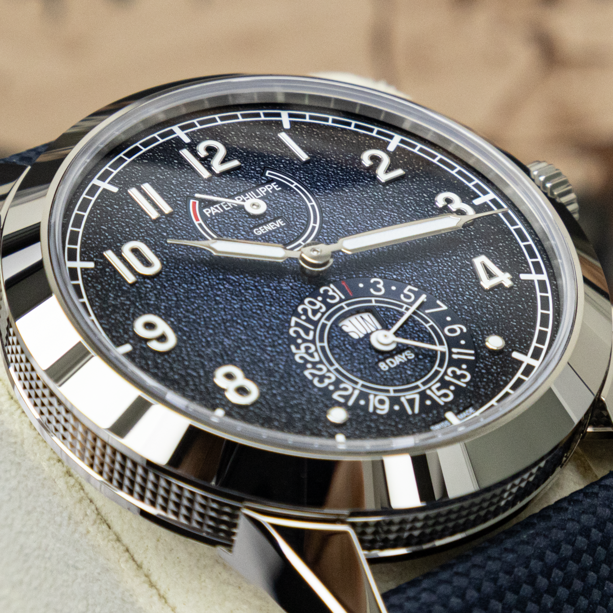 Patek Philippe 2026 Calatrava Instantaneous 8-Day 5328G 41mm Blue Dial