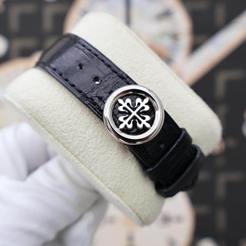 Patek Philippe Annual Calendar Complication 40mm 5205G-010 Black/Grey Dial on Deployment Buckle Pre-Owned