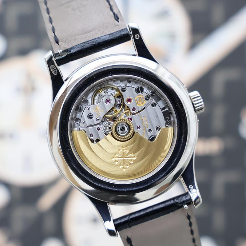 Patek Philippe Annual Calendar Complication 40mm 5205G-010 Black/Grey Dial on Deployment Buckle Pre-Owned