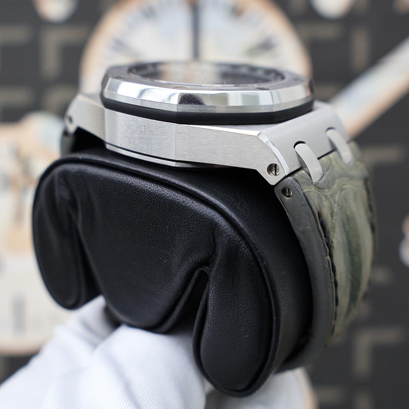 Audemars Piguet Royal Oak Offshore Deployment Buckle Elephant 42mm 26470ST Grey Dial Pre-Owned