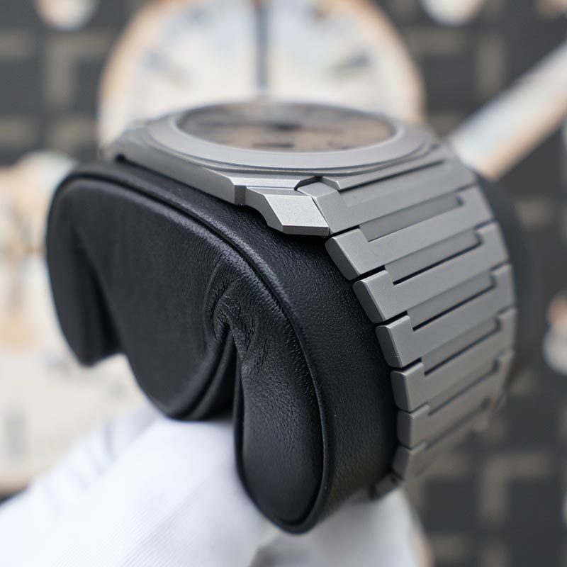 Bulgari Octo Finissimo Titanium 40mm Grey Dial 102713 Pre-Owned