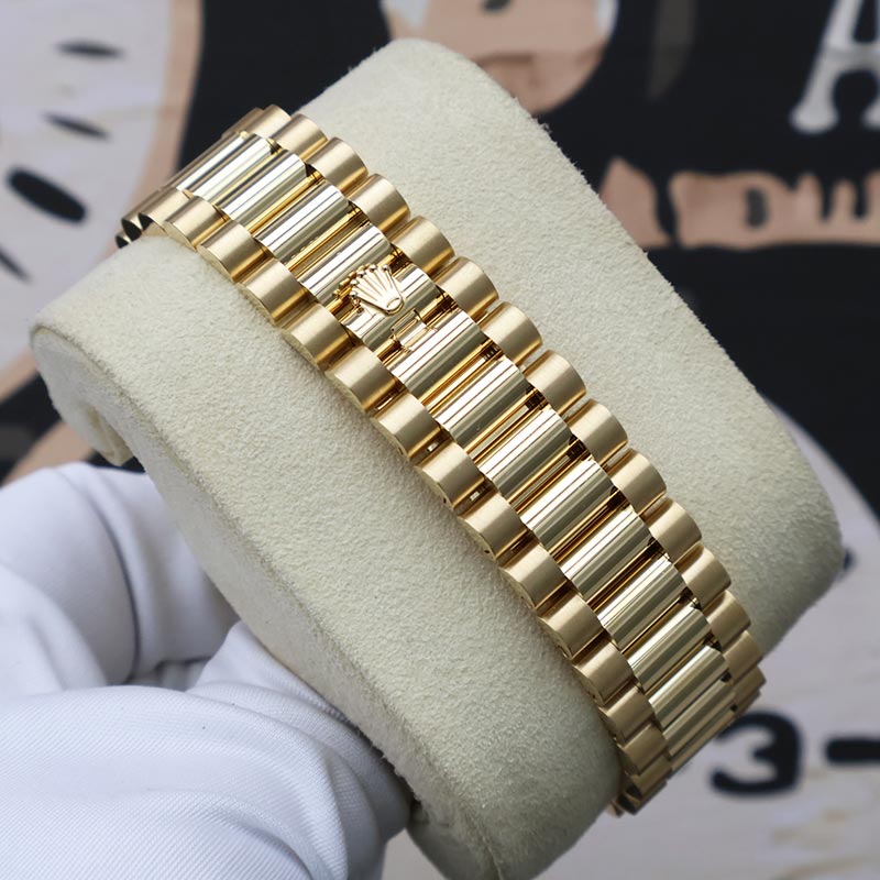 Rolex Day-Date 40 Green Ombré Roman Numeral Dial Diamond Bezel 228348RBR