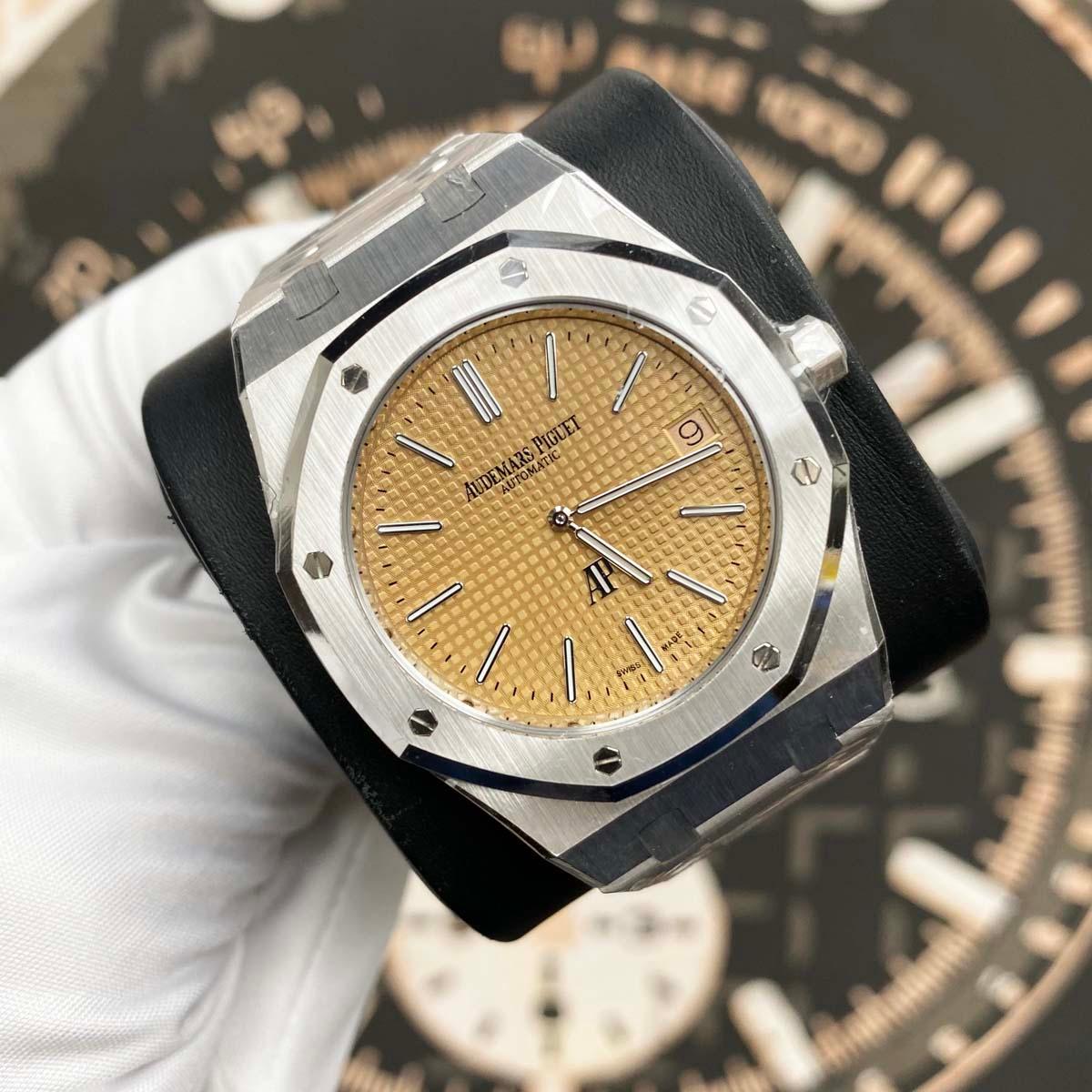 Audemars Piguet Royal Oak Jumbo Extra-Thin 39mm 15202BC Salmon Dial UNWORN - Gotham Trading