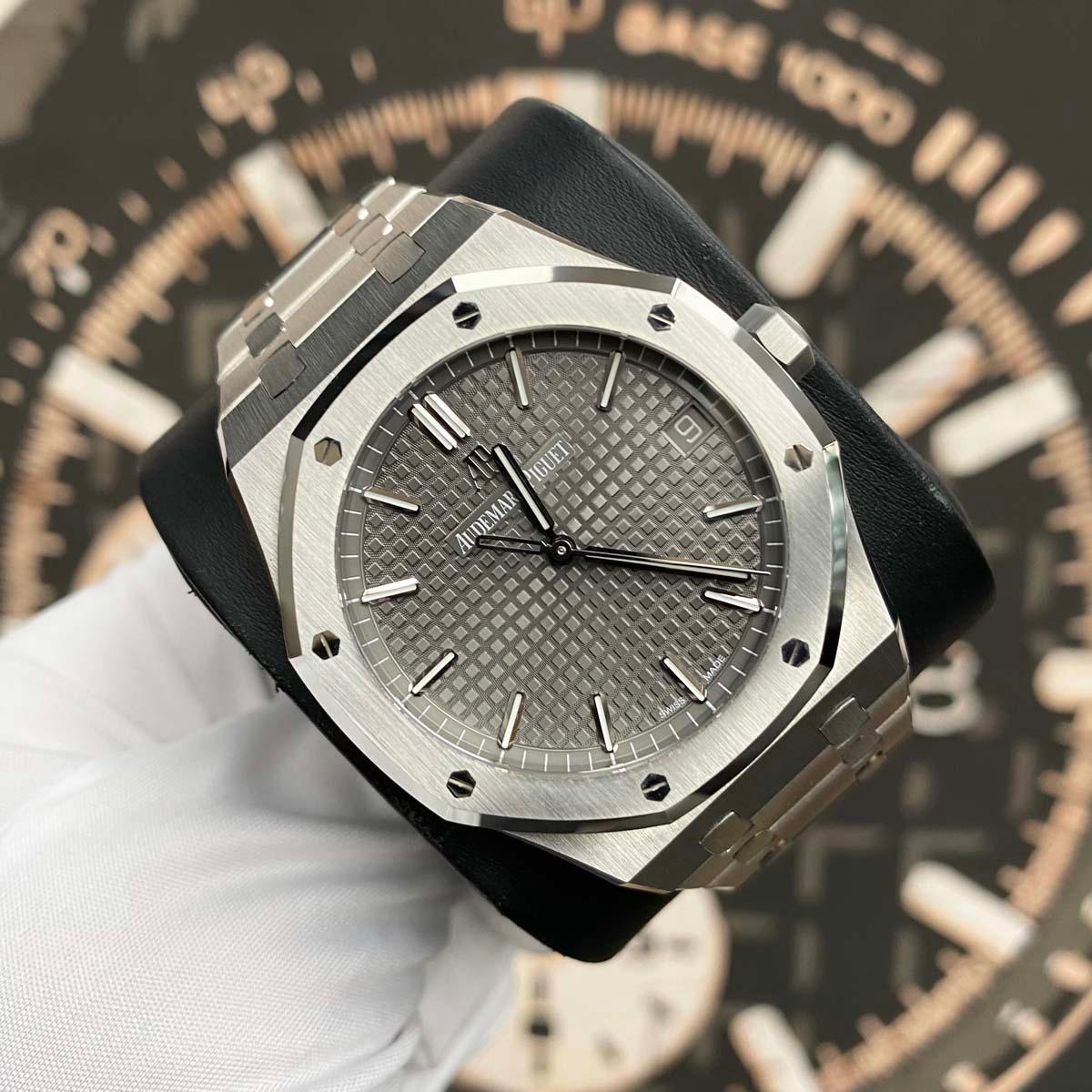Audemars Piguet Royal Oak 41mm 15500ST.OO.1220ST.02 Grey Dial Pre-Owned - Gotham Trading