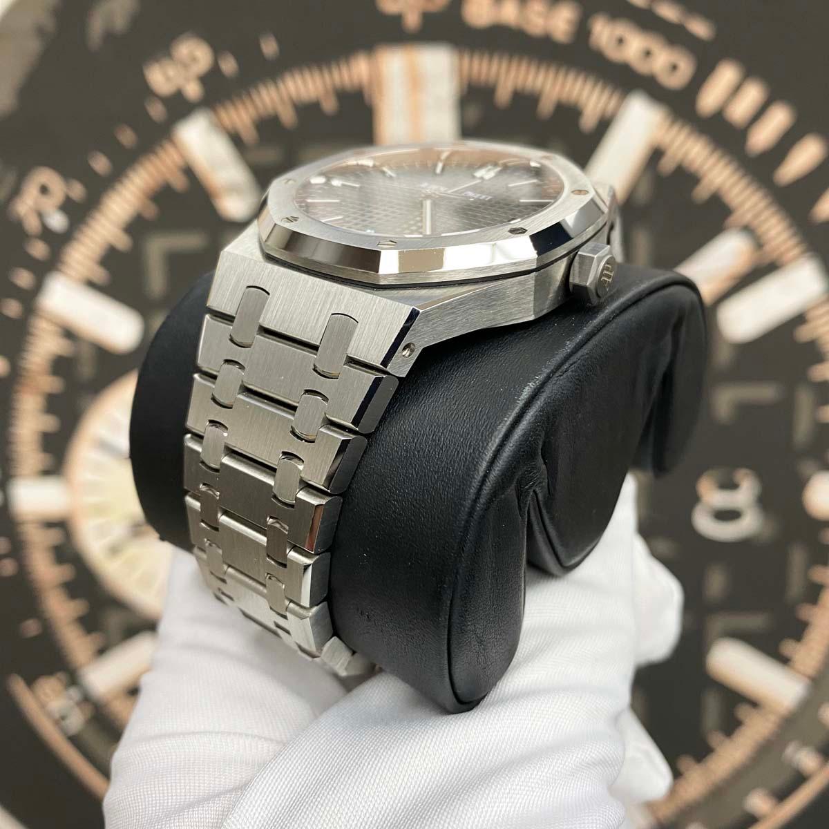 Audemars Piguet Royal Oak 41mm 15500ST.OO.1220ST.02 Grey Dial Pre-Owned - Gotham Trading