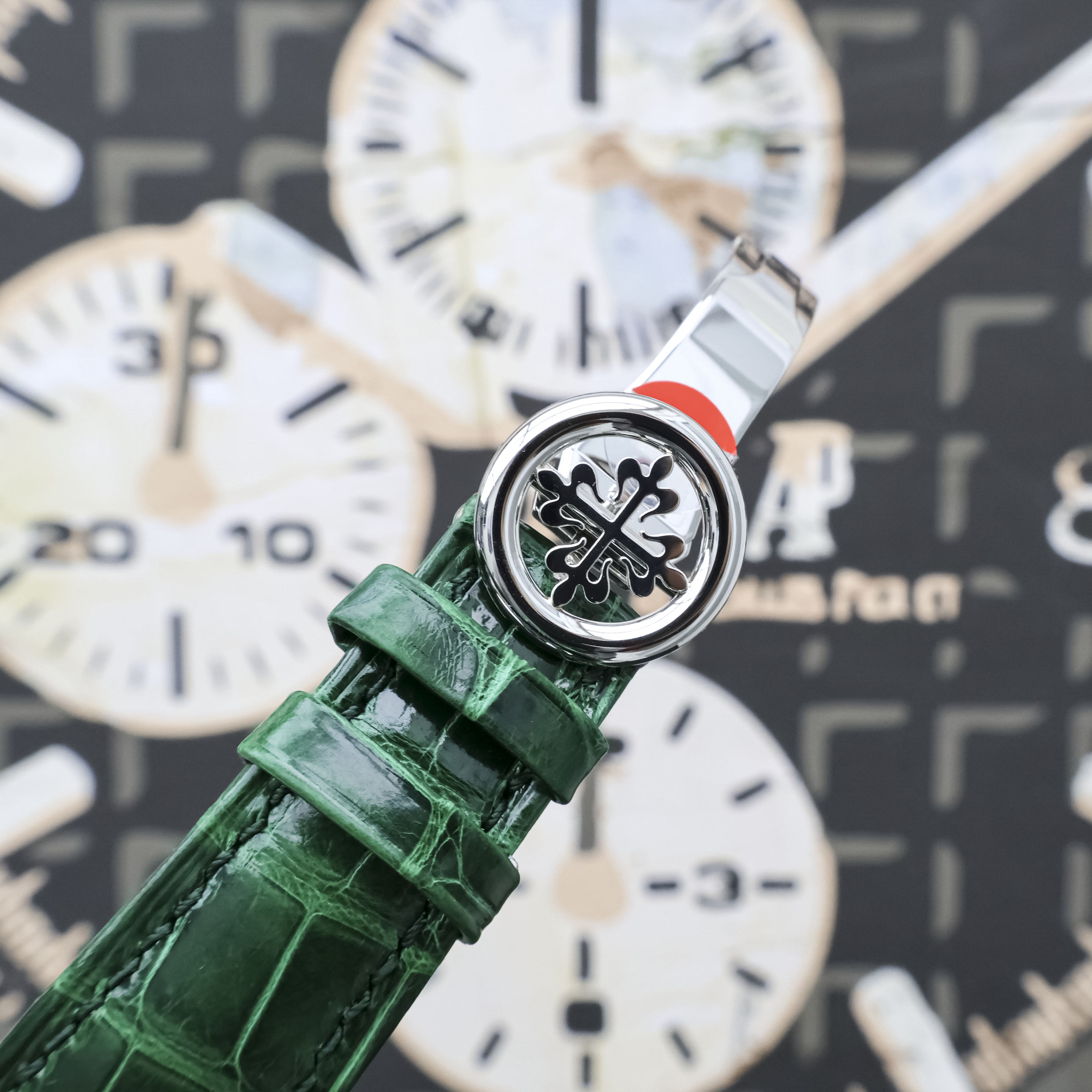 Patek Philippe 2025 Complications Self-Winding 39mm 5930P Green / White Dial