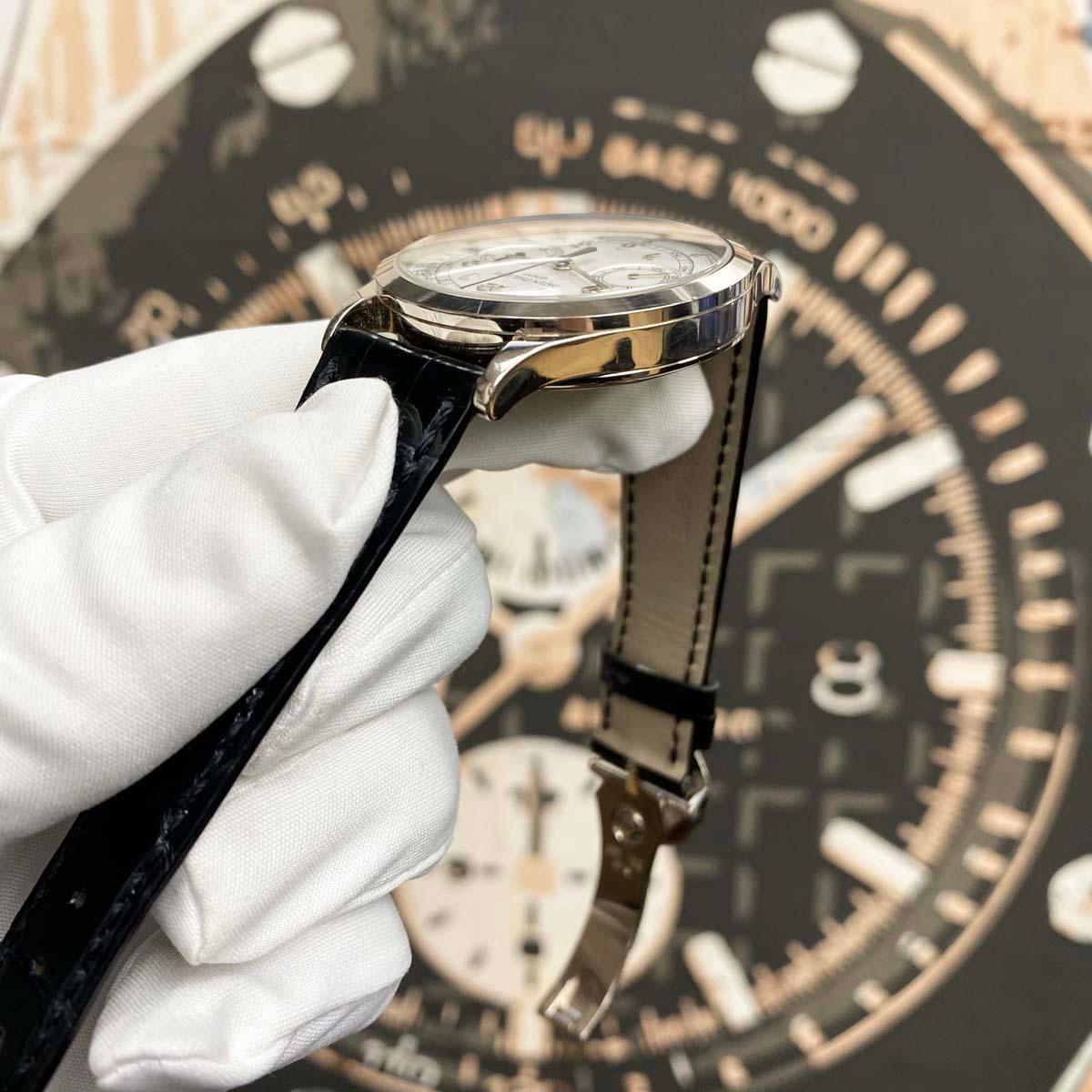 Patek Philippe Chronograph Complication 39mm 5170G Silver Dial Pre-Owned - Gotham Trading