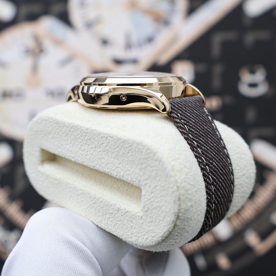 Patek Philippe 2025 Annual Calendar Complication 38mm 4946R Brown Dial