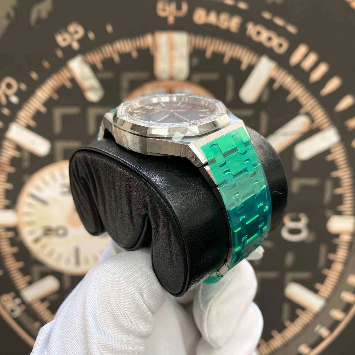 Audemars Piguet Royal Oak Selfwinding 34mm 77451ST.ZZ.1361ST.0450 50th Anniversary Blue Dial - Gotham Trading