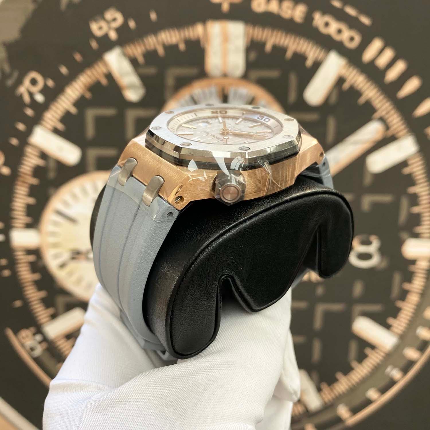 Audemars Piguet Limited Edition Japan Royal Oak Offshore Diver 15711IO 42mm Grey Dial Pre-Owned - Gotham Trading