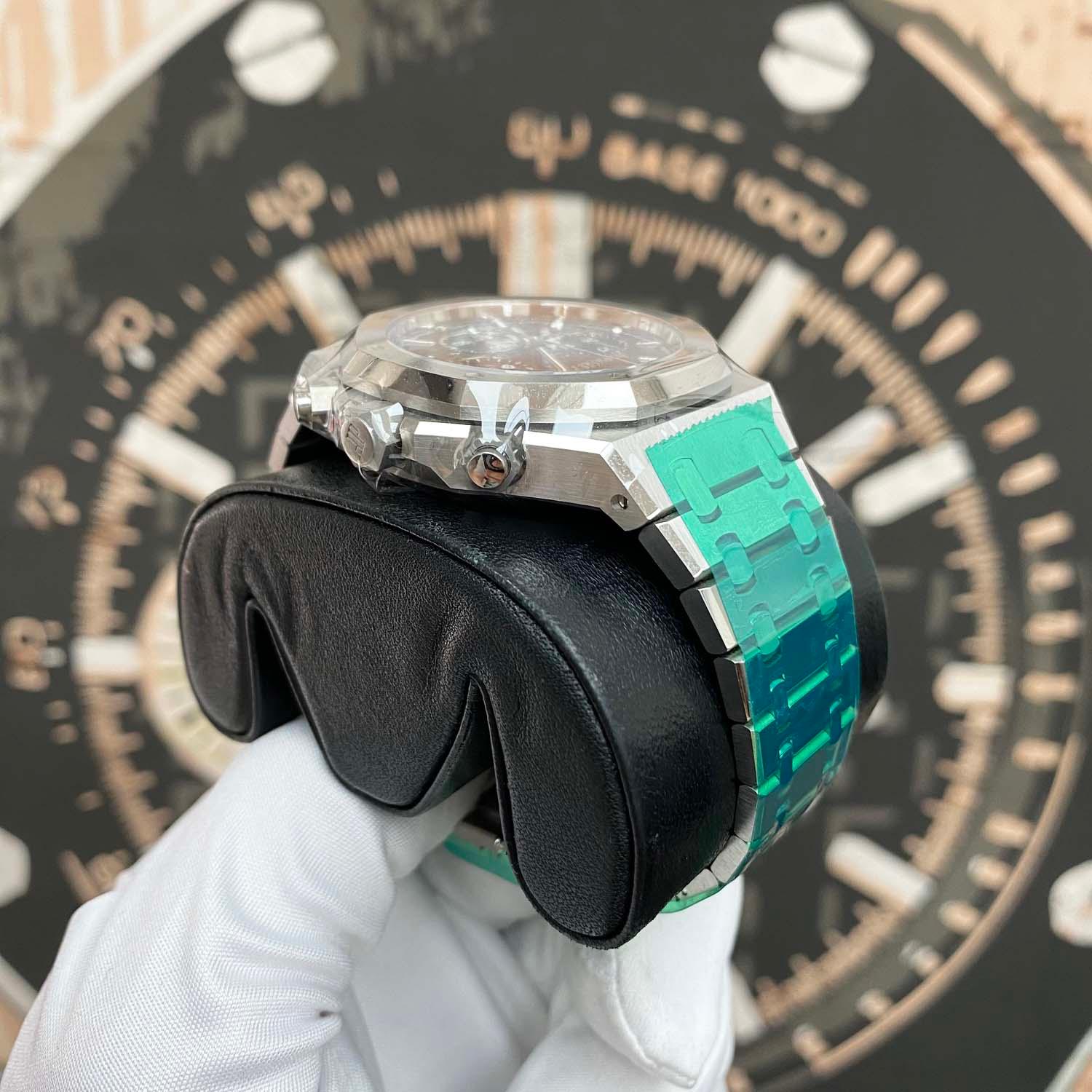 Audemars Piguet Royal Oak 41mm 26240ST.OO.1320ST.06 Black Dial - Gotham Trading