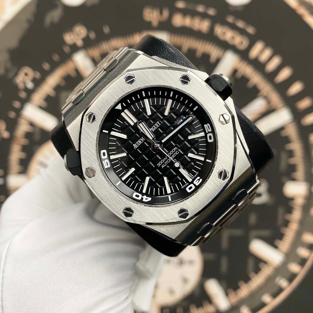 Audemars Piguet Royal Oak Offshore Diver 42mm 15710ST On Steel Bracelet Black Dial Pre-Owned - Gotham Trading