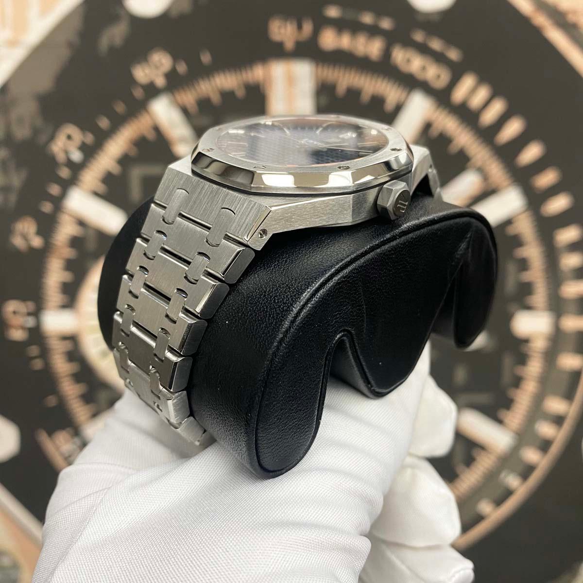 Audemars Piguet Royal Oak 41mm 15500ST.OO.1220ST.01 Blue Dial Pre-Owned - Gotham Trading