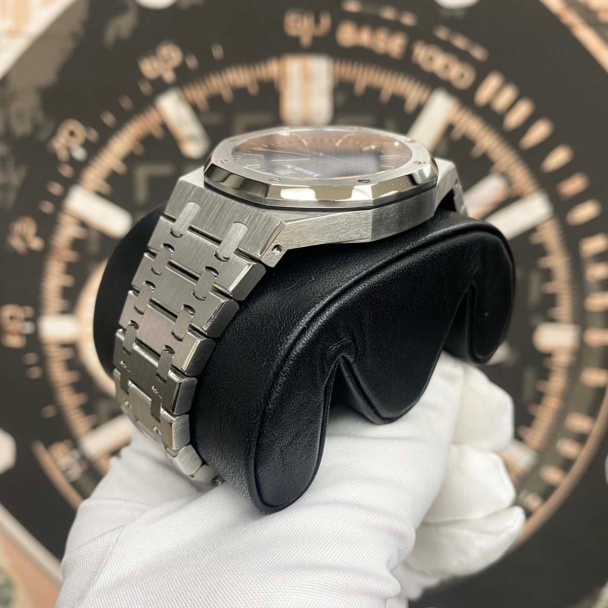 Audemars Piguet Royal Oak 41mm 15500ST.OO.1220ST.01 Blue Dial Pre-Owned - Gotham Trading