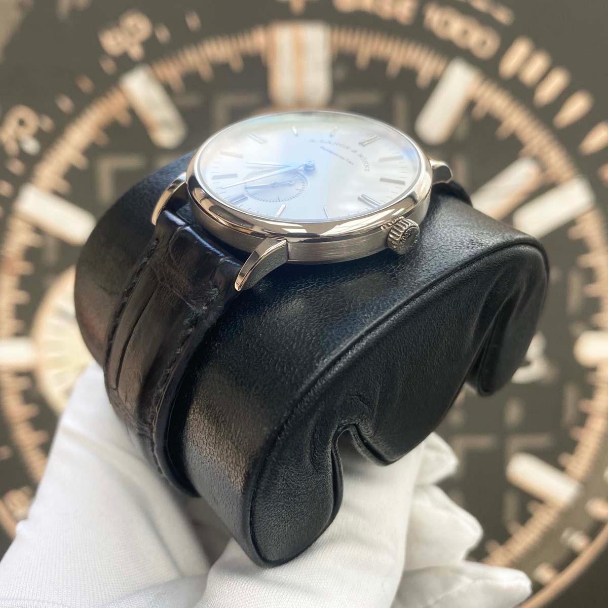 A. Lange & Sohne Saxonia 18kt White Gold 35mm Manual Wound Silver Dial 219.026 Pre-Owned - Gotham Trading