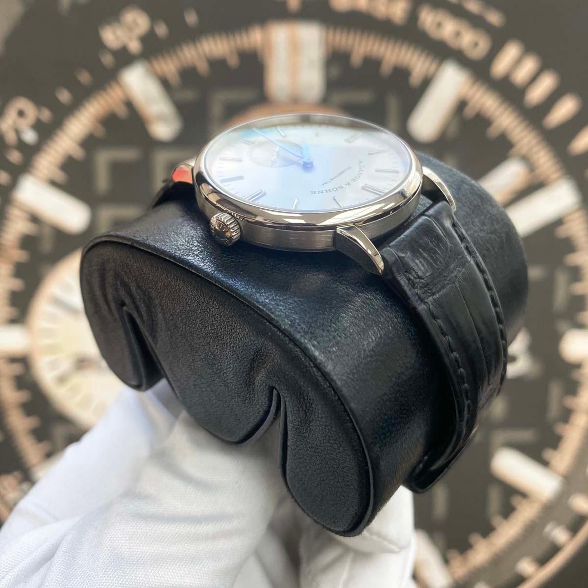A. Lange & Sohne Saxonia 18kt White Gold 35mm Manual Wound Silver Dial 219.026 Pre-Owned - Gotham Trading