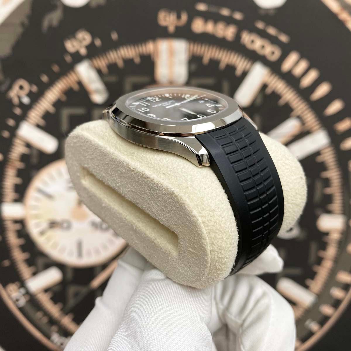 Patek Philippe Aquanaut 40mm 5167A Black Dial New Old Stock - Gotham Trading