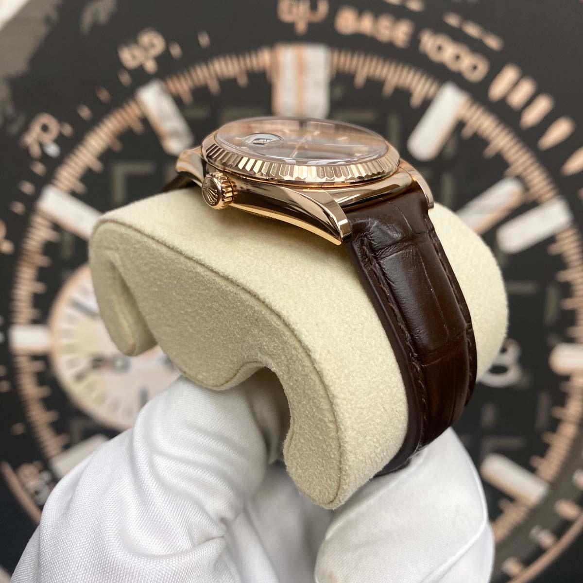 Rolex Day-Date Chocolate Dial Fluted Bezel 36mm 118135 MINT Pre-Owned - Gotham Trading