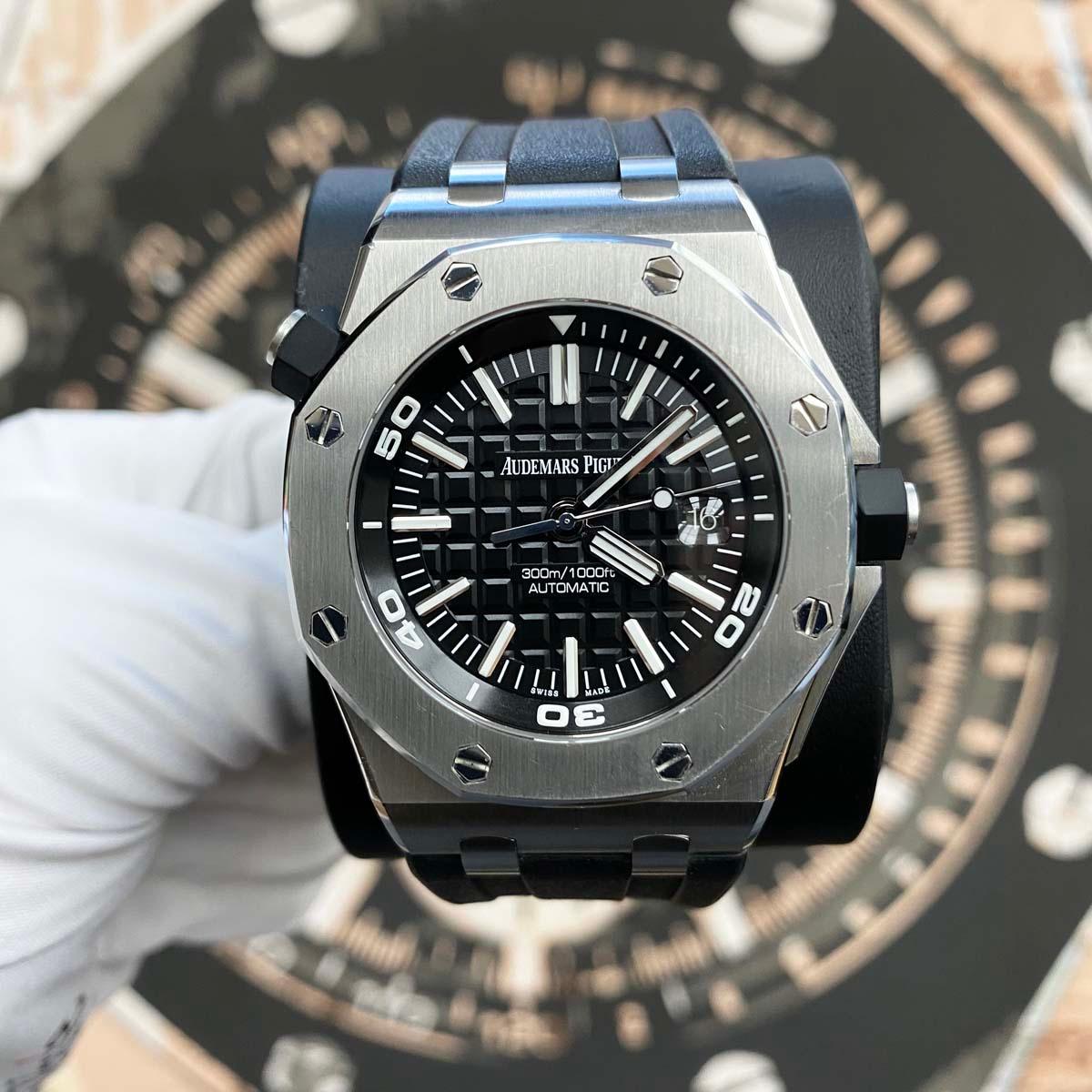 Audemars Piguet Royal Oak Offshore Diver Full Set 42mm 15710ST.OO.A002CA.01 Black Dial Pre-Owned - Gotham Trading