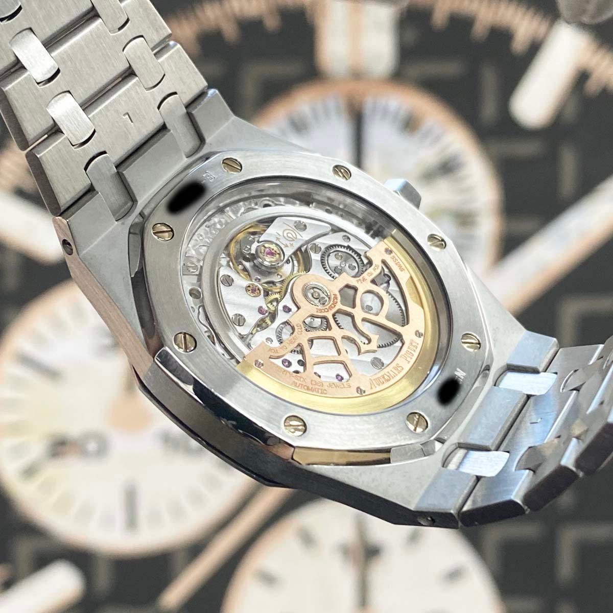Audemars Piguet Royal Oak "Jumbo" Extra-Thin 39mm 15202ST.OO.0944ST.01 White Dial Pre-Owned - Gotham Trading