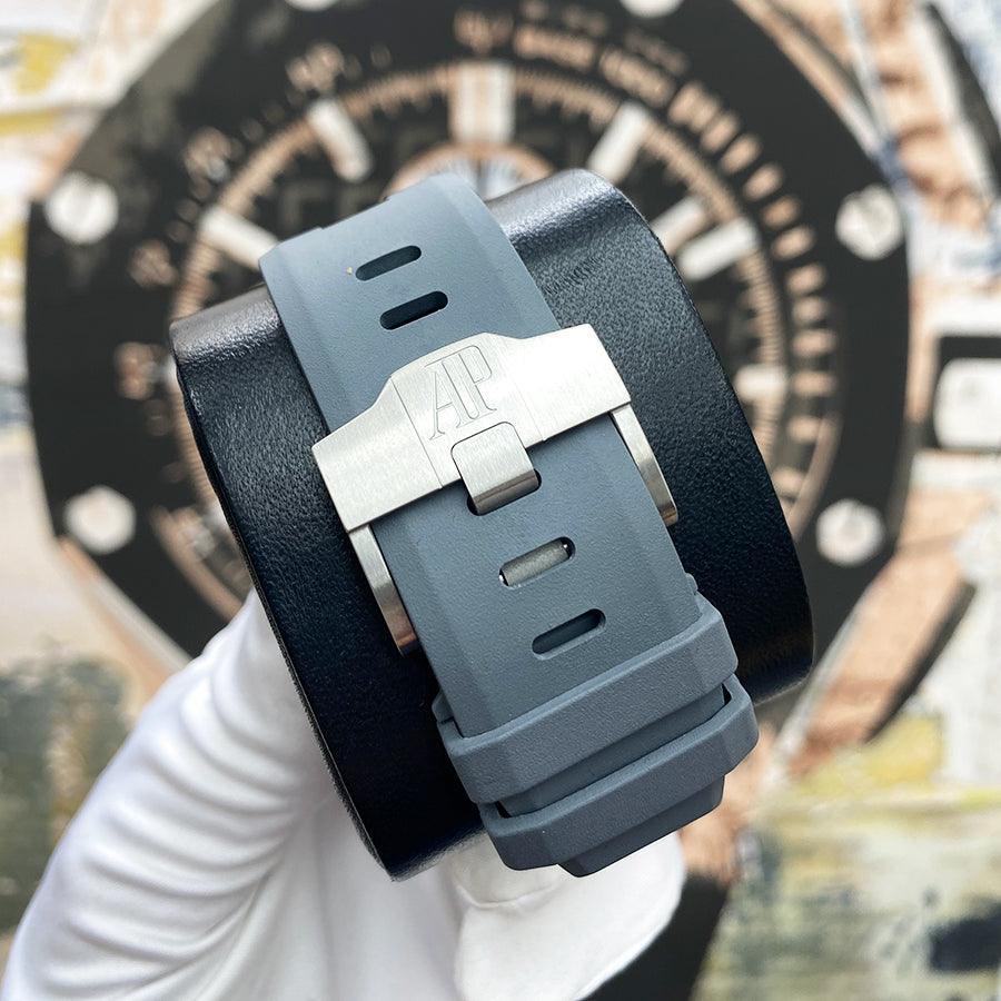 Audemars Piguet Royal Oak Offshore Diver 42mm 15720ST Grey Dial - Gotham Trading