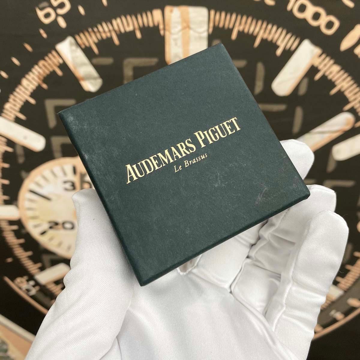 Audemars Piguet Bracelet - Gotham Trading