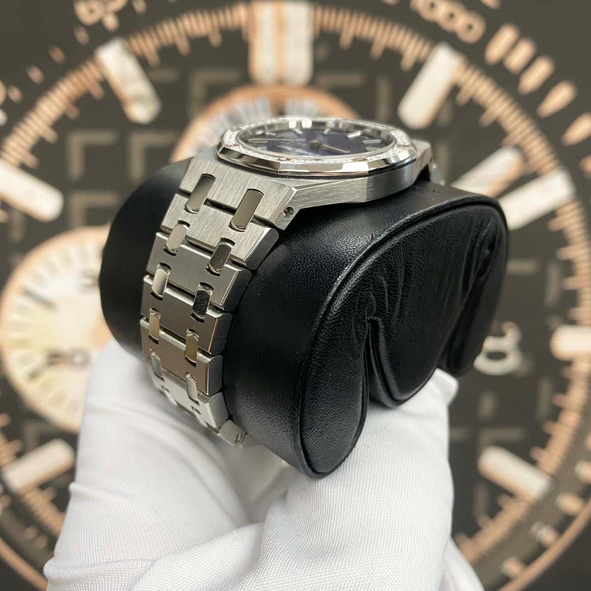 Audemars Piguet Limited Edition Royal Oak Quartz 33mm 67651IP Blue Dial Pre-Owned - Gotham Trading