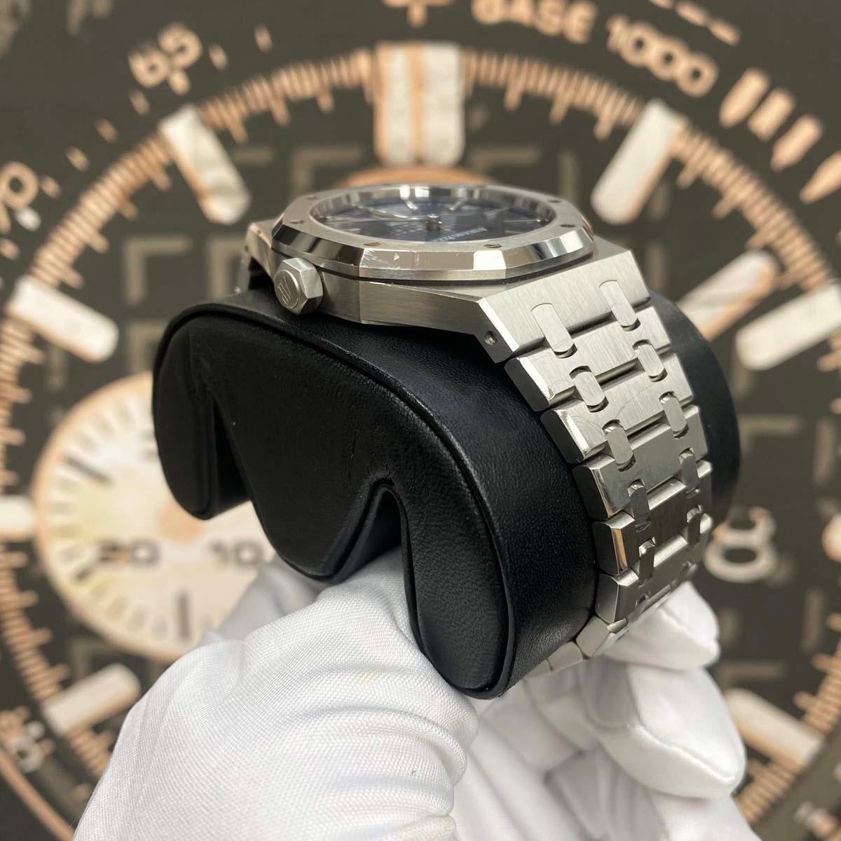 Audemars Piguet Royal Oak 41mm 15400ST.OO.1220ST.03 Blue Dial Pre-Owned - Gotham Trading