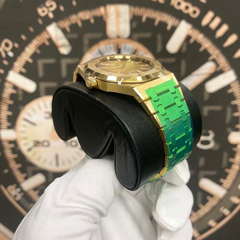 Audemars Piguet Royal Oak "Jumbo" Extra-Thin 39mm 16202BA.OO.1240BA.02 Smoked Yellow Dial - Gotham Trading