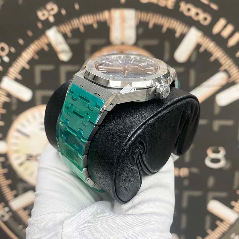 Audemars Piguet Royal Oak 37mm 15550ST.OO.1356ST.06 Blue Dial - Gotham Trading