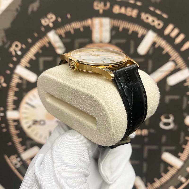 Patek Philippe Calatrava 37mm 5196J Sliver Dial Pre-Owned - Gotham Trading