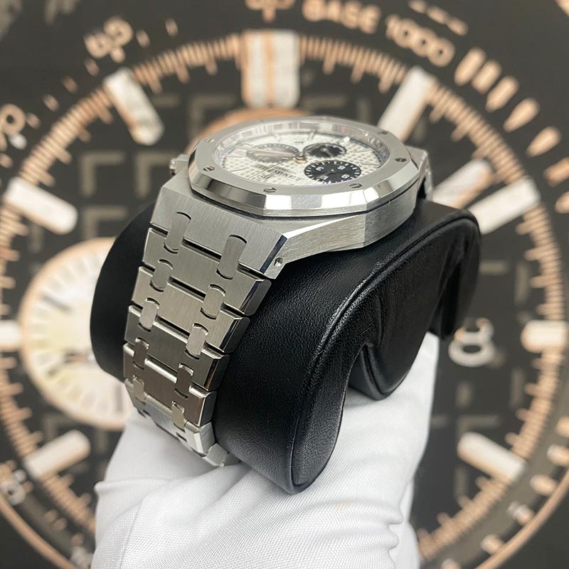 Audemars Piguet Royal Oak Chronograph 41mm 26331ST White Panda Dial Pre-Owned - Gotham Trading