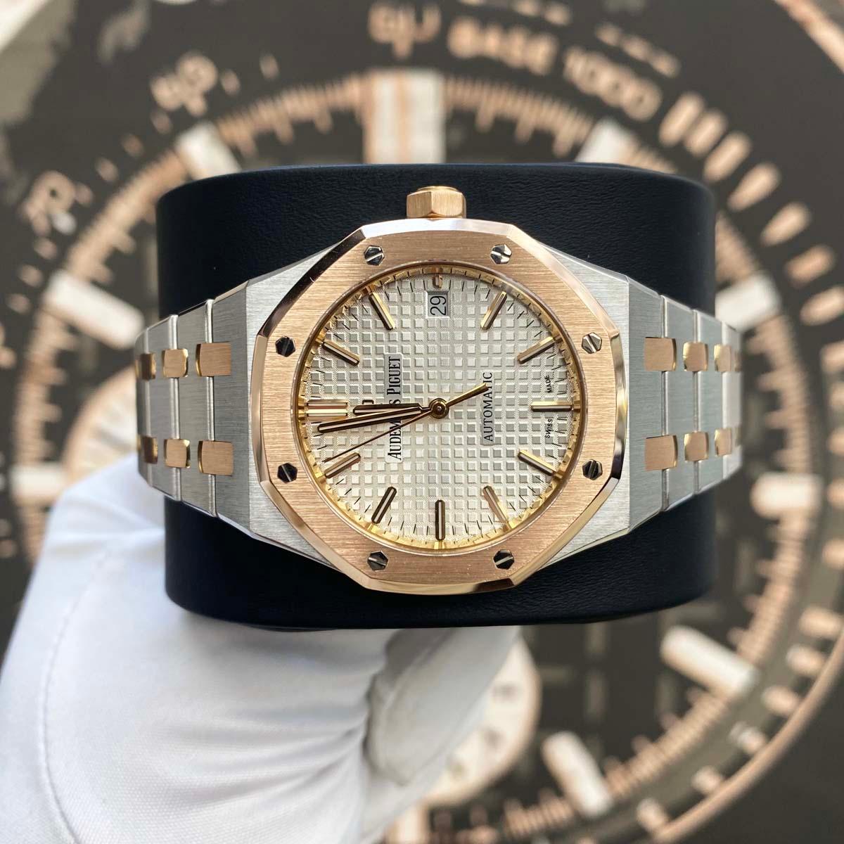 Audemars Piguet Royal Oak 37mm 15450SR.OO.1256SR.01 Silver Dial Pre-Owned - Gotham Trading