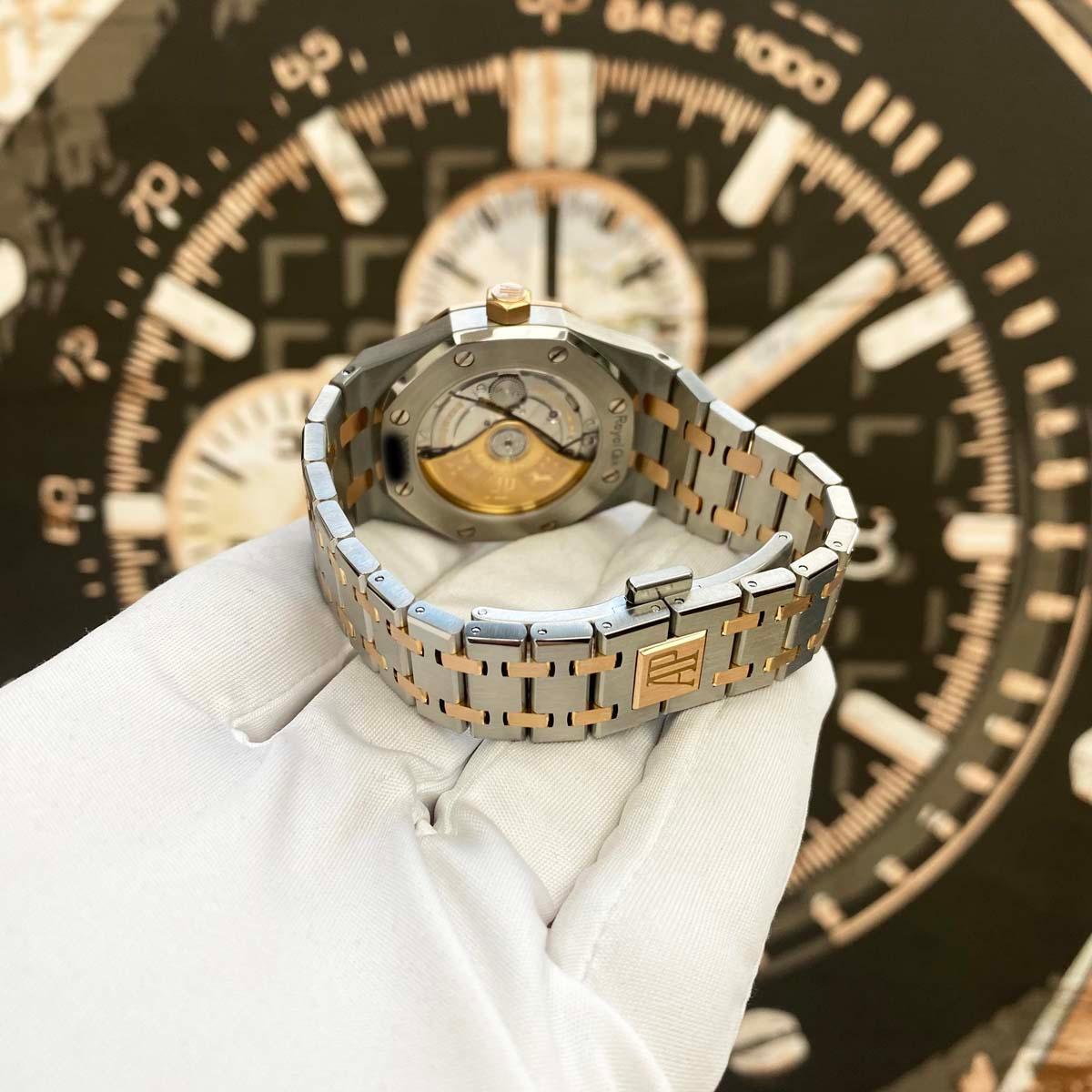 Audemars Piguet Royal Oak 37mm 15450SR.OO.1256SR.01 Silver Dial Pre-Owned - Gotham Trading