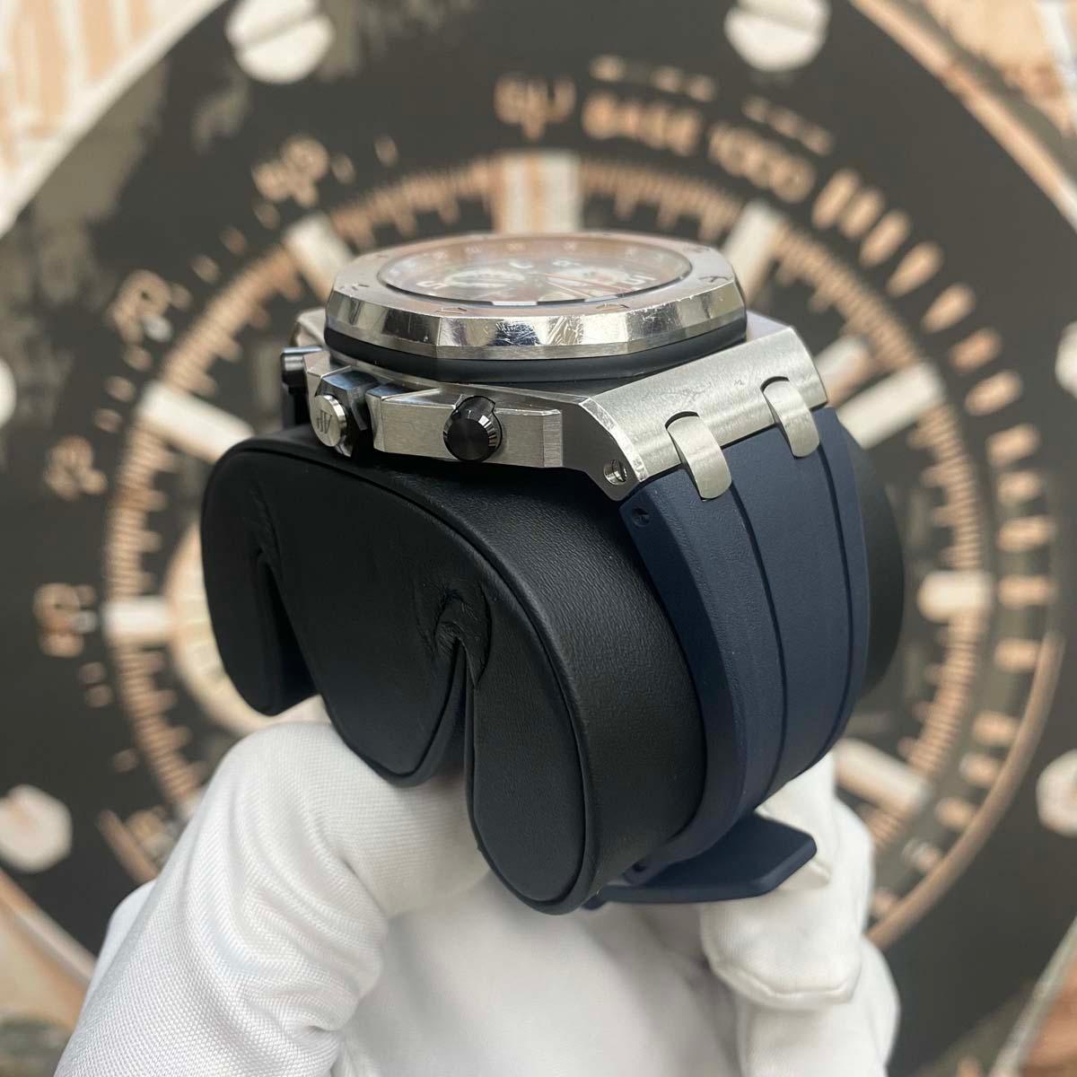 Audemars Piguet Royal Oak Offshore Chronograph 42mm 26470ST Blue Dial Pre-Owned - Gotham Trading