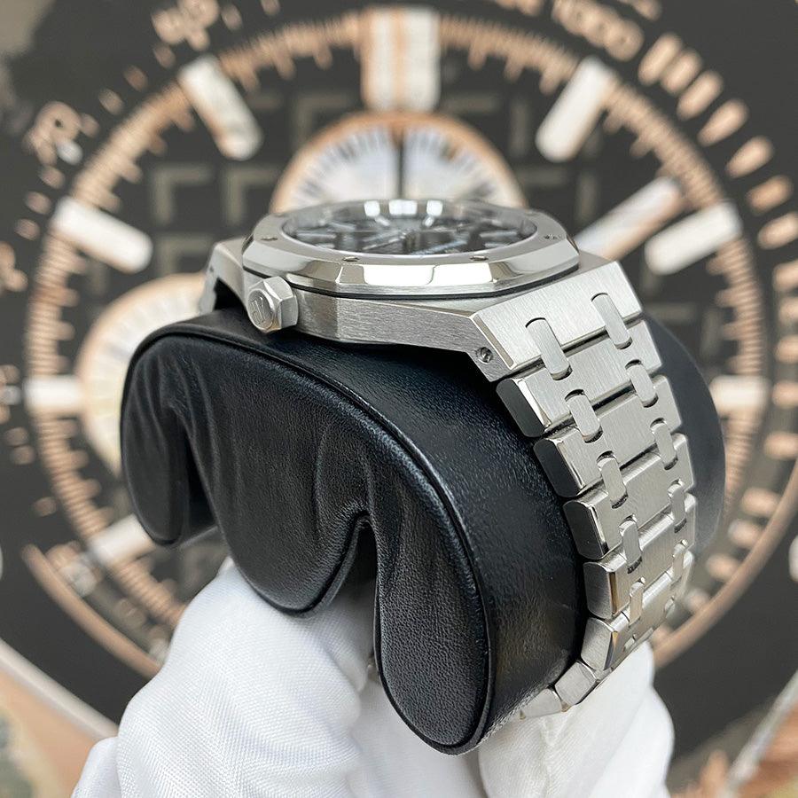 Audemars Piguet Royal Oak 41mm 15400ST.OO.1220ST.01 Black Dial Pre-Owned - Gotham Trading