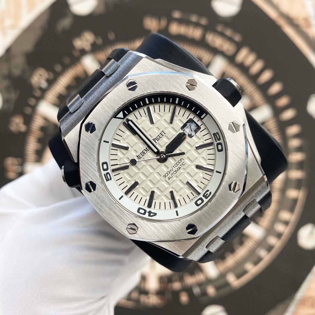 Audemars Piguet Royal Oak Offshore Diver 42mm 15710ST White / Black Dial Pre-Owned - Gotham Trading