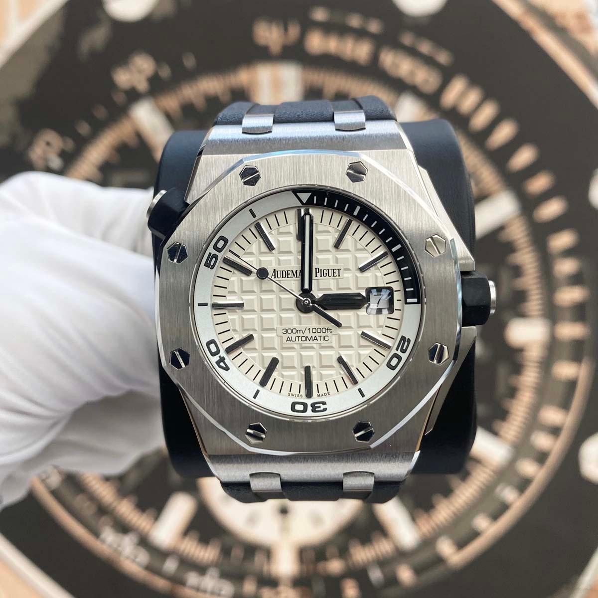 Audemars Piguet Royal Oak Offshore Diver 42mm 15710ST White / Black Dial Pre-Owned - Gotham Trading
