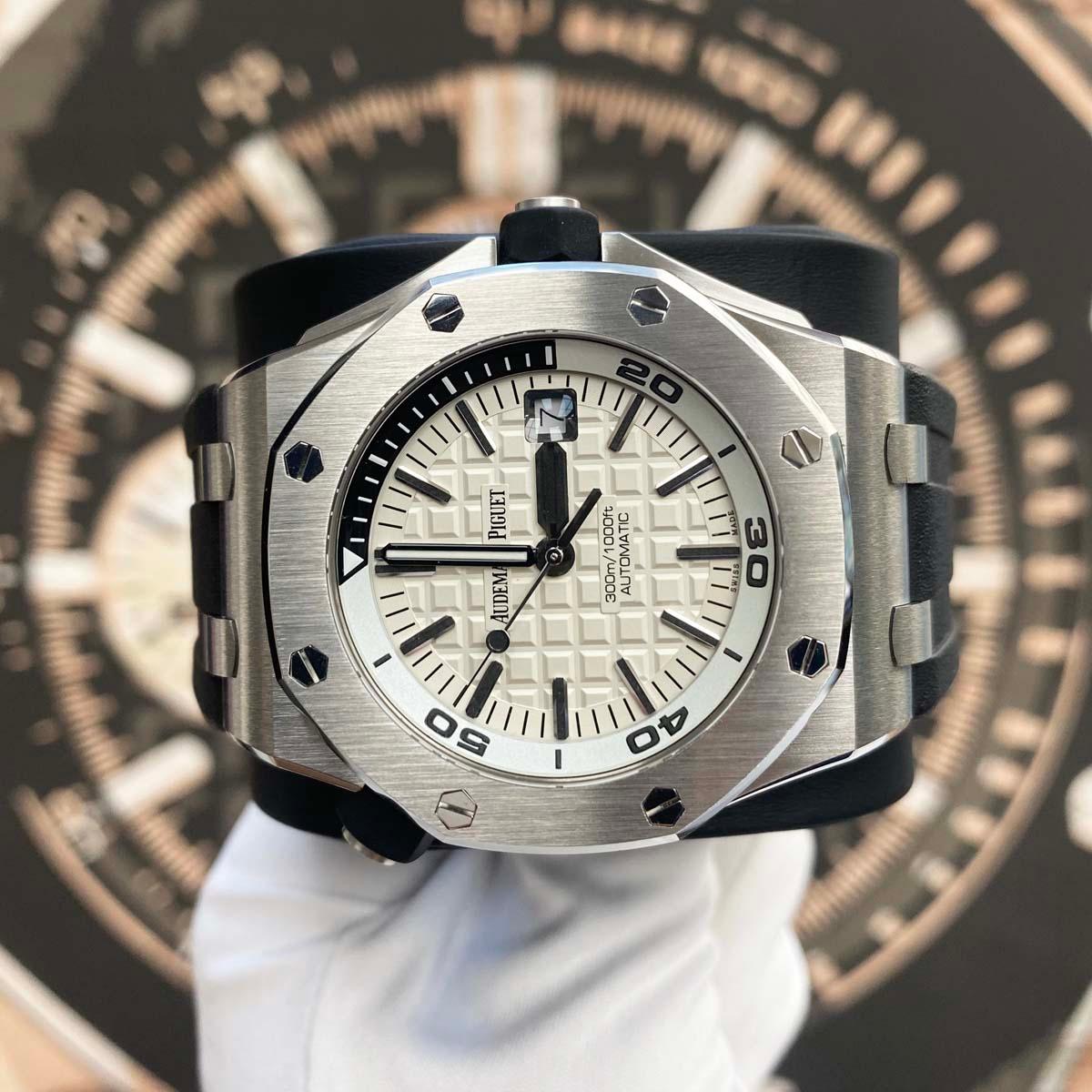 Audemars Piguet Royal Oak Offshore Diver 42mm 15710ST White / Black Dial Pre-Owned - Gotham Trading