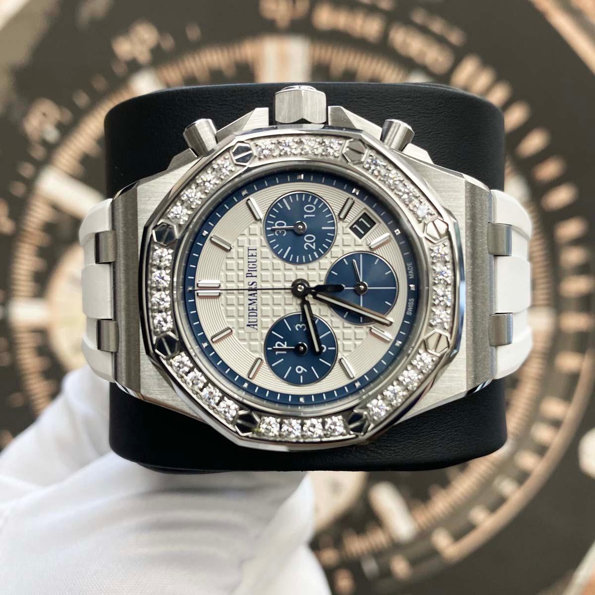 Audemars Piguet Royal Oak Offshore Chronograph 37mm 26231ST.ZZ.D010CA.01 White Dial - Gotham Trading